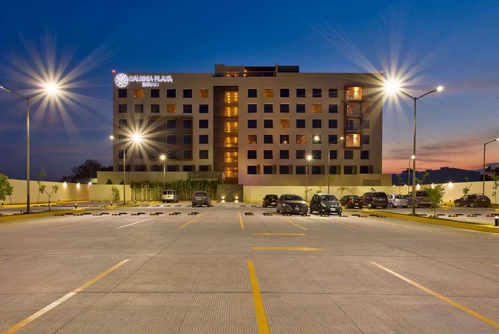 Galeria Plaza Irapuato Hotel Buitenkant foto