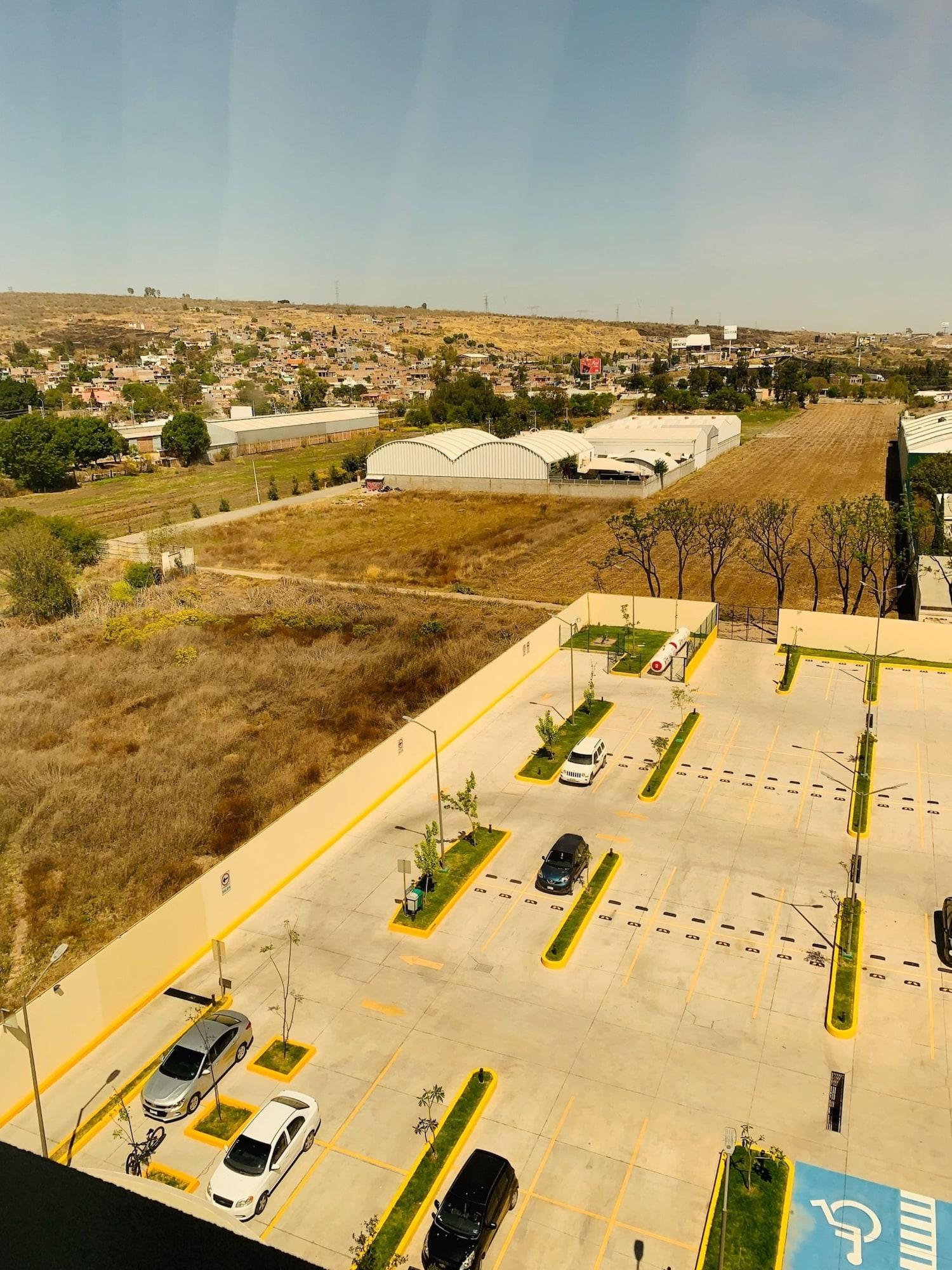 Galeria Plaza Irapuato Hotel Buitenkant foto